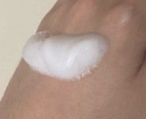 에뛰드 (ETUDE) 순정 약산성 6.5 휩 클렌저 review image