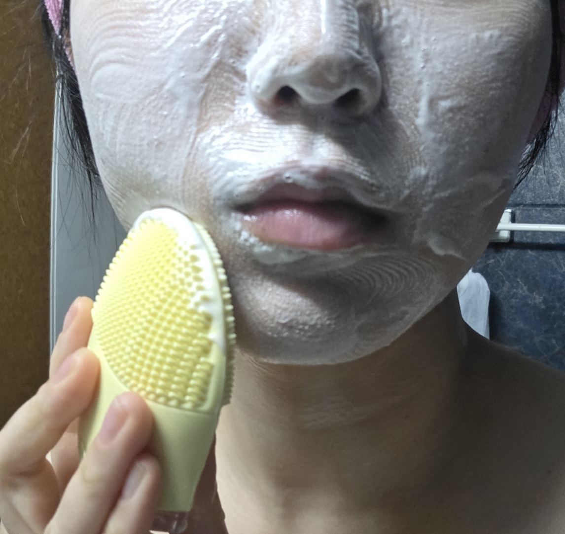 메디필 (MEDIPEEL) 레드 락토 콜라겐 클리어 폼 클렌저 2.0 review image