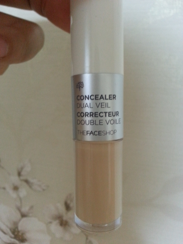 THEFACESHOP Face & It Radiance Concealer Dual Veil [NB23] review image