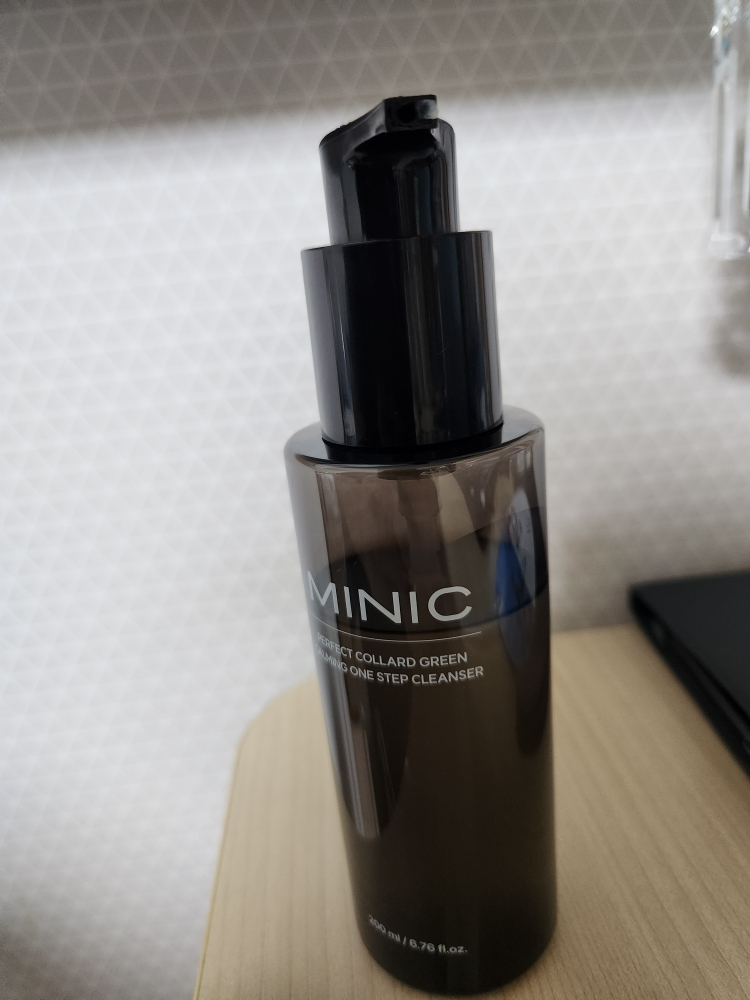 미닉 (MINIC) 퍼펙트 콜라드 그린 진정 원 스텝 클렌저 review image