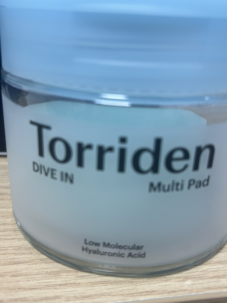 Torriden Multipad de Ácido Hialurónico de Bajo Peso Molecular Dive-in review image