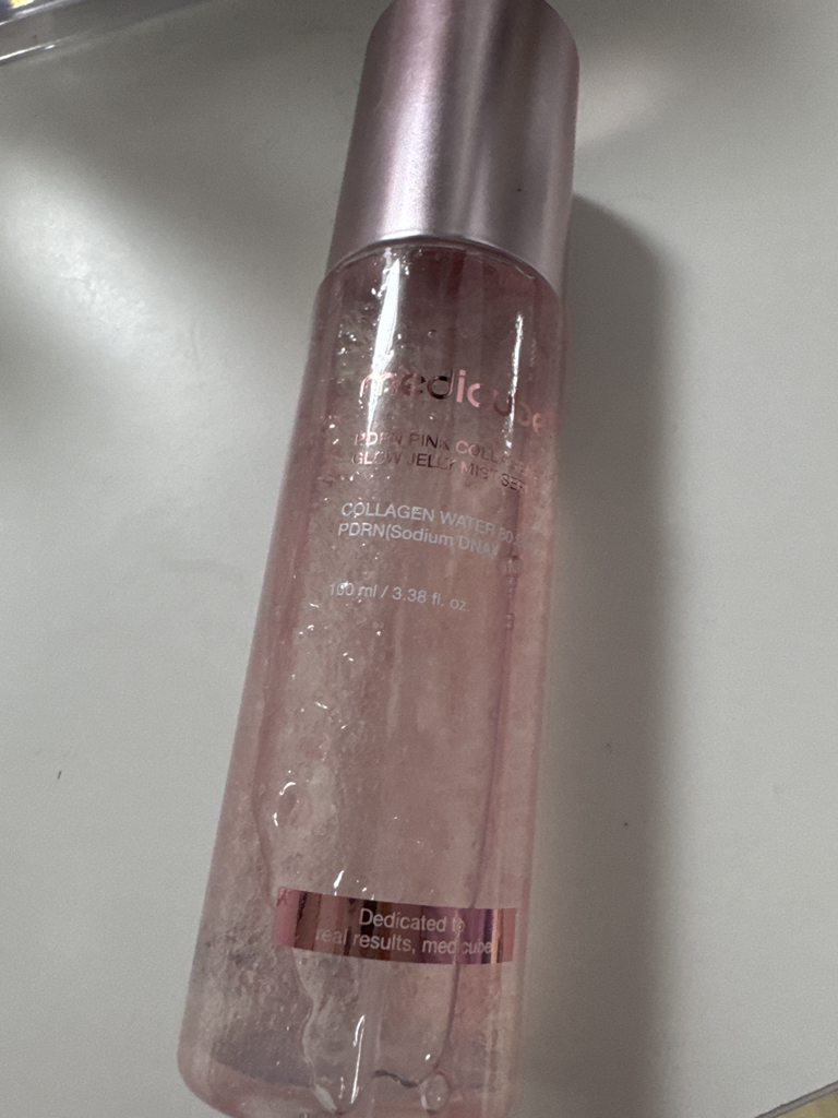 메디큐브 (medicube) PDRN 핑크 콜라겐 젤리 미스트세럼 review image