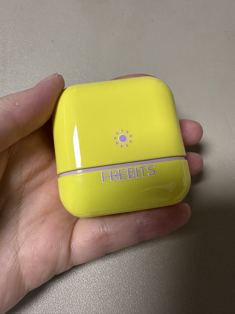 프레비츠 (FREBITS) 에어핏 선 피니싱 스틱 [SPF50+/PA++++] [01 퓨어 바이올렛] review image