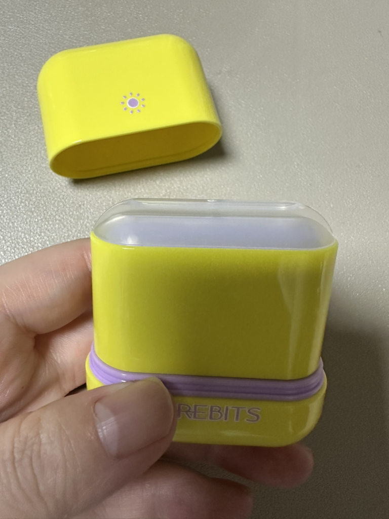 프레비츠 (FREBITS) 에어핏 선 피니싱 스틱 [SPF50+/PA++++] [01 퓨어 바이올렛] review image