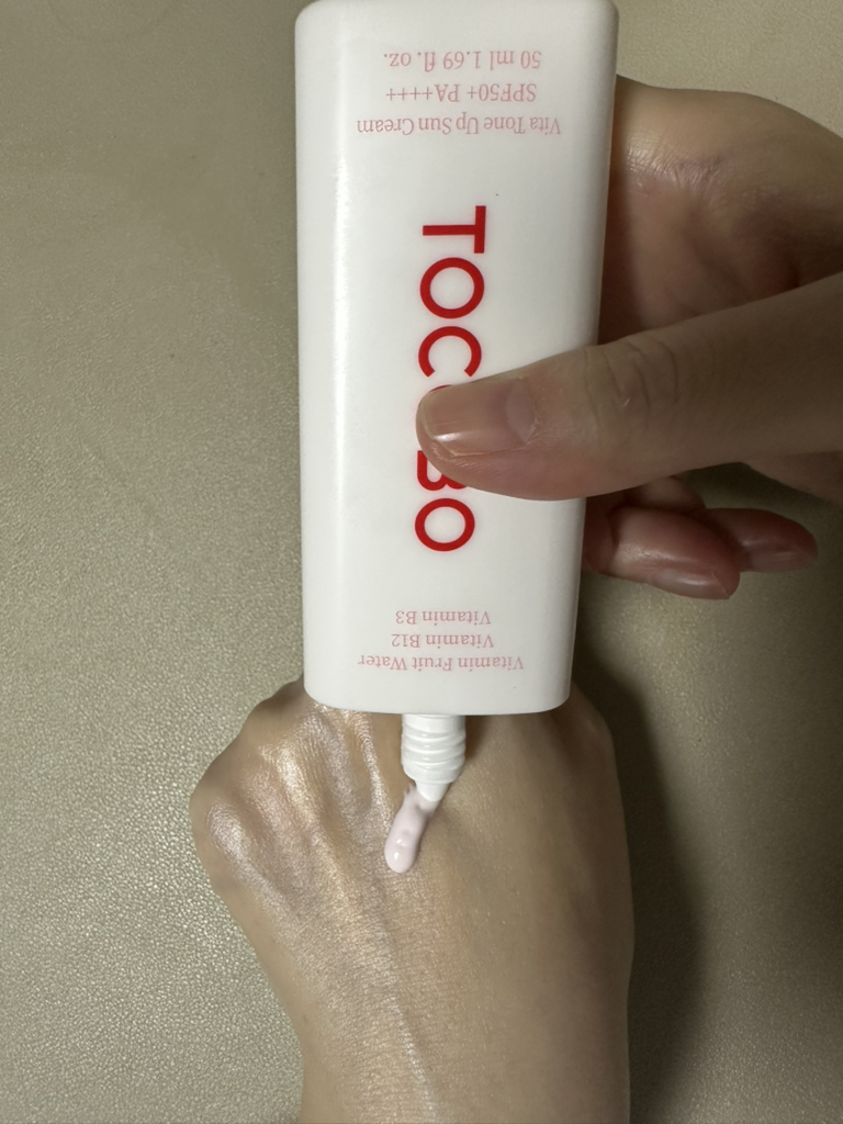 TOCOBO Vita Toned Up 防晒霜 [SPF50+/PA++++] review image