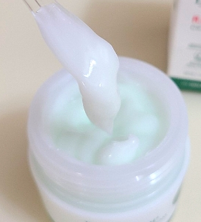 닥터지 (Dr.G) 레드 블레미쉬 클리어 수딩 크림 review image