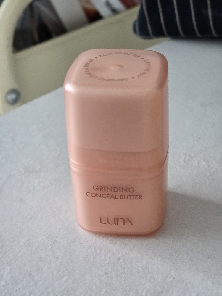 루나 (LUNA) 그라인딩 컨실 버터 [01 살몬베이지] review image