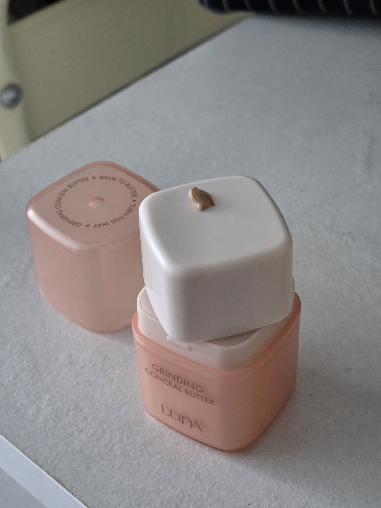 루나 (LUNA) 그라인딩 컨실 버터 [01 살몬베이지] review image