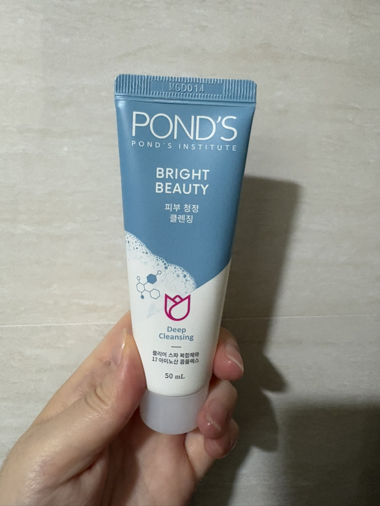 폰즈 (POND'S) 브라이트 뷰티 아미노 애시드 클렌징 폼 [클리어스파] review image