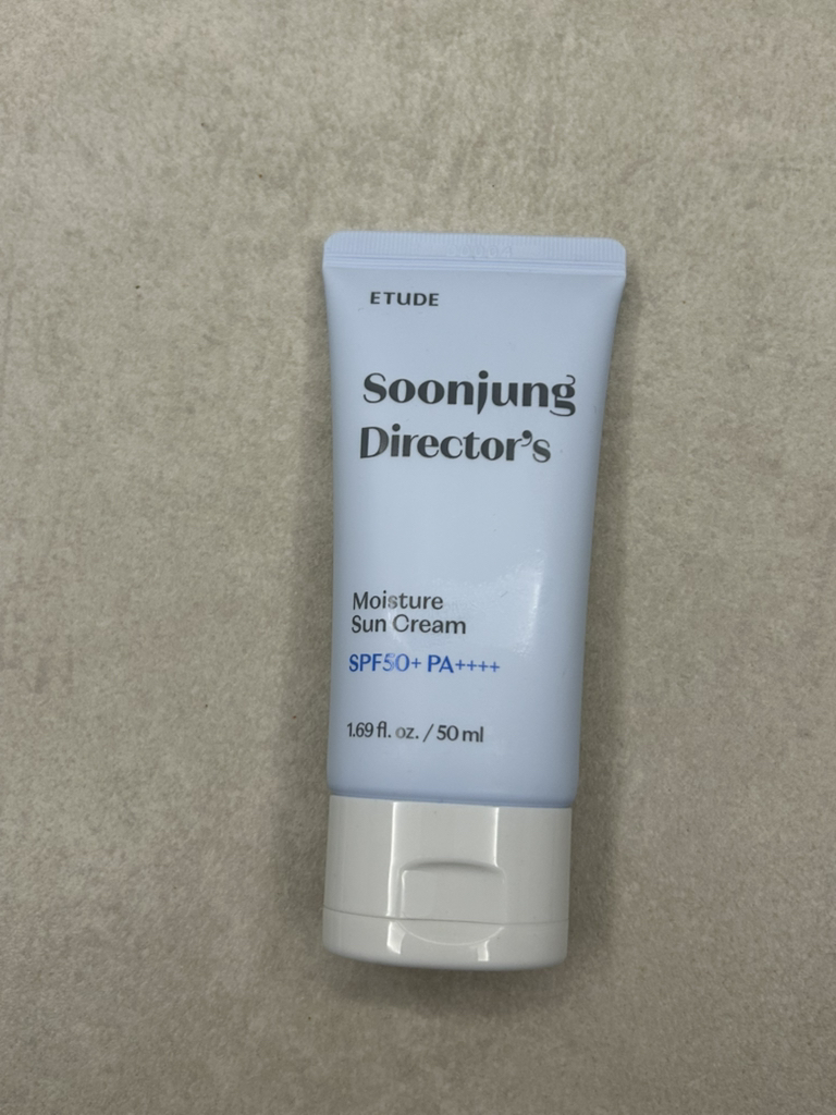 伊蒂之屋 Genuine Director 保湿防晒霜 [SPF50+/PA++++] review image
