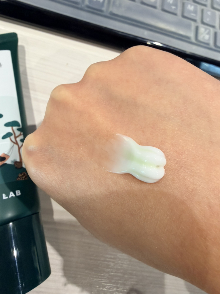 라운드랩 (ROUNDLAB) 소나무 진정 시카 크림 플러스 review image