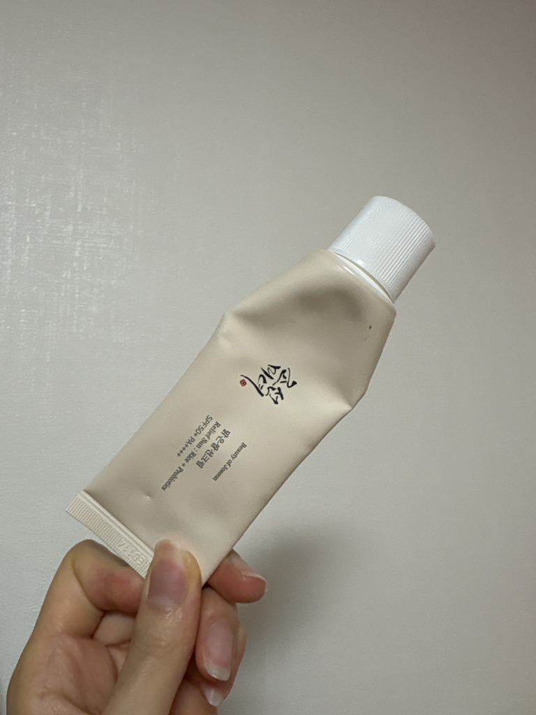 조선미녀 (BeautyofJoseon) 맑은쌀선크림 [SPF50+/PA++++] review image