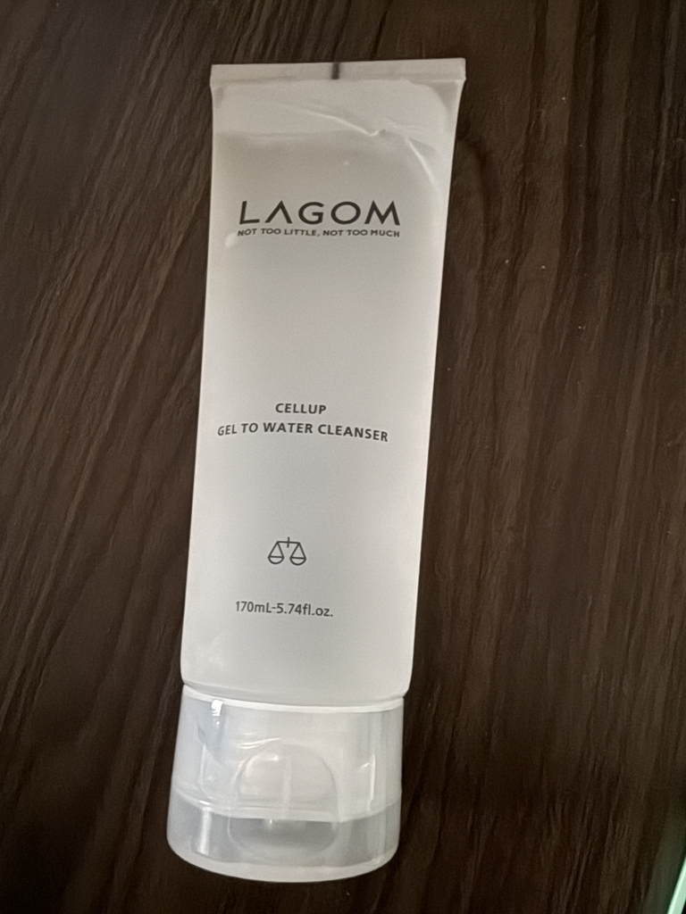 라곰 (LAGOM) 젤 투 워터 클렌저 review image