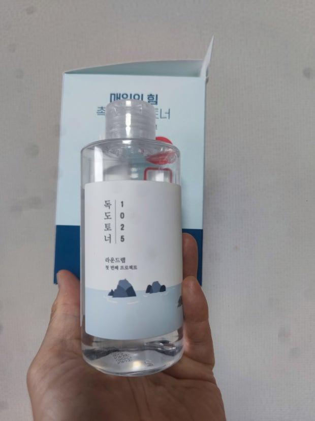 ROUNDLAB 1025 Toner Dokdo review image