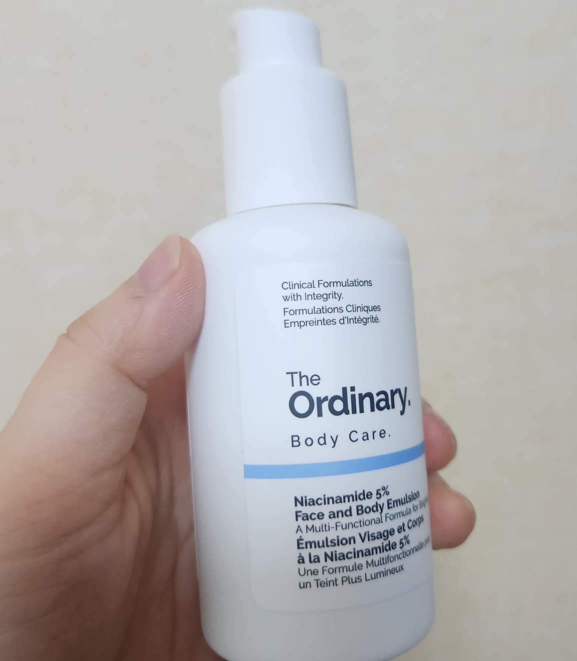 디오디너리 (TheOrdinary) 나이아신아마이드 5% 페이스 앤 바디 에멀전 review image
