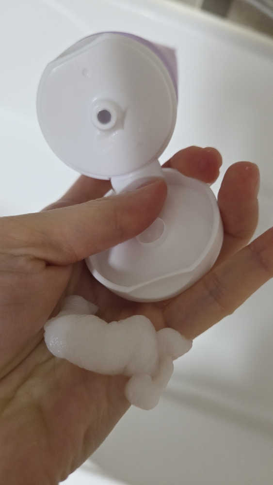 디피어 (DEEPEER) 프리미엄 퍼퓸 리페어 트리트먼트 헤어팩 review image