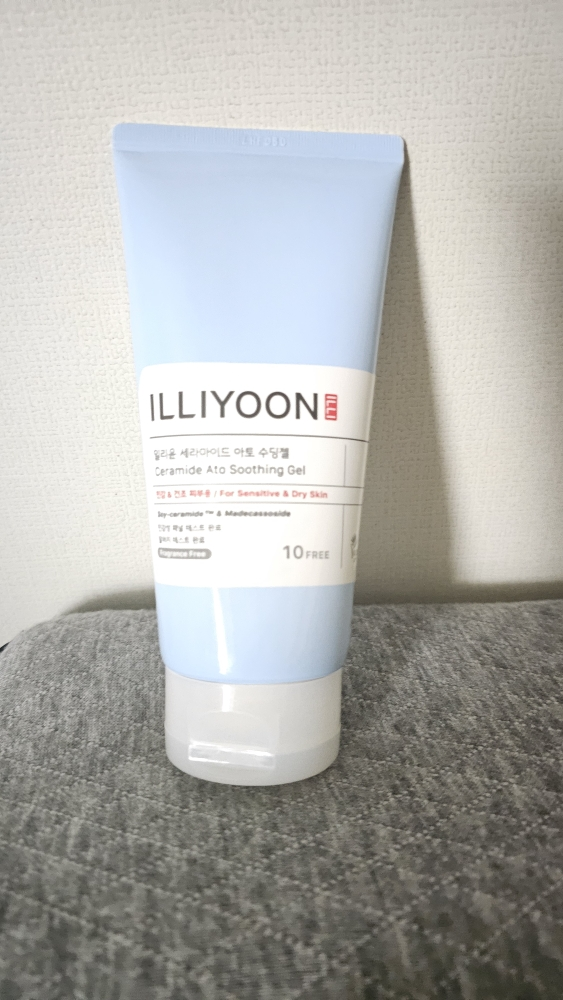 ILLIYOON Ceramide Ato Soothing Gel review image