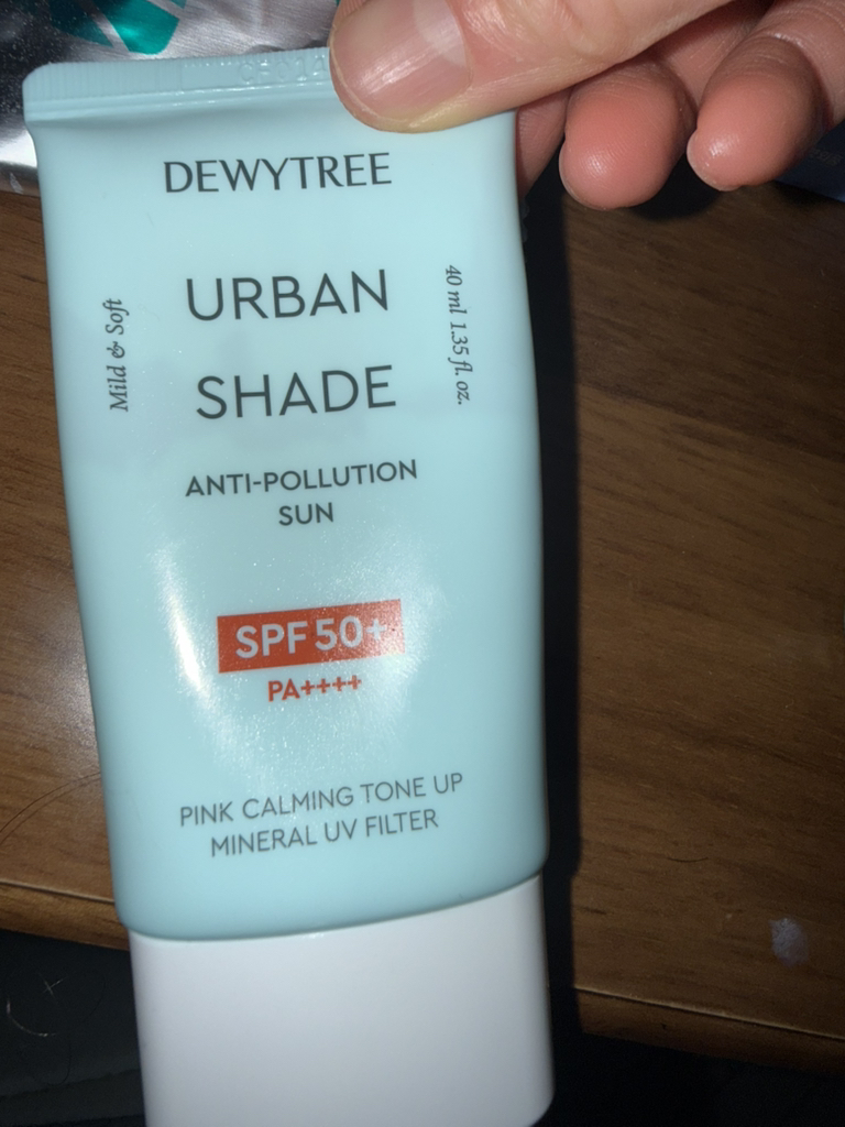 듀이트리 (DEWYTREE) 어반쉐이드 안티 폴루션 선 [SPF50+/PA++++] review image