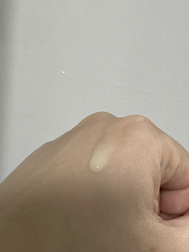 이니스프리 (INNISFREE) 레티놀 시카 흔적 앰플 review image