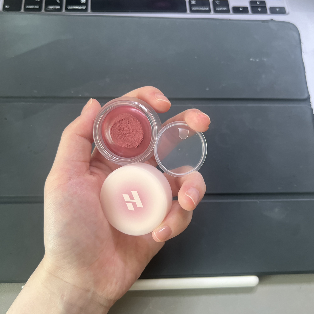 홀리카홀리카 (HOLIKAHOLIKA) 멜팅 블러 립 팟 [03 뮤브] review image