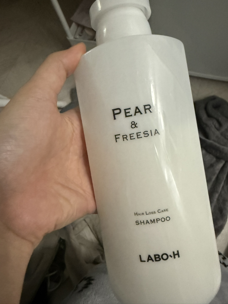 라보에이치 (LABO-H) 두피강화 샴푸 [페어&프리지아] review image