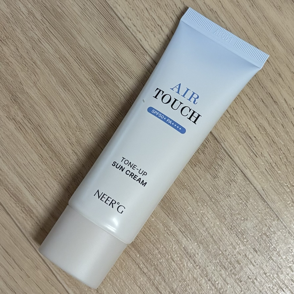 니얼지 (NEER'G) 에어터치 톤업 선크림 [SPF50+/PA++++] review image