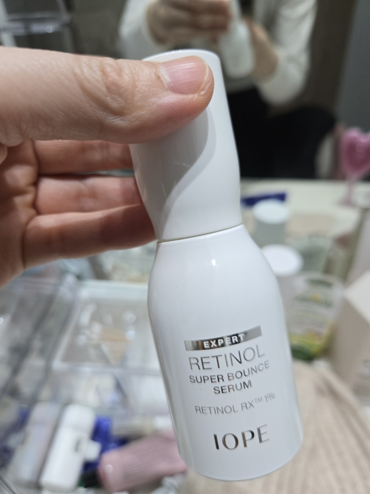 아이오페 (IOPE) 레티놀 슈퍼바운스 세럼 review image