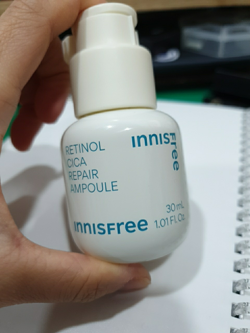 이니스프리 (INNISFREE) 레티놀 시카 흔적 앰플 review image