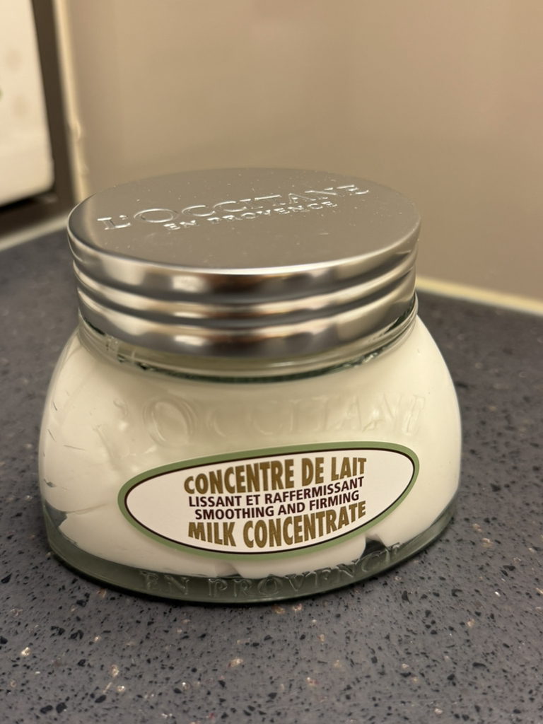 록시땅 (LOCCITANE) 아몬드 밀크 컨센트레이트 review image