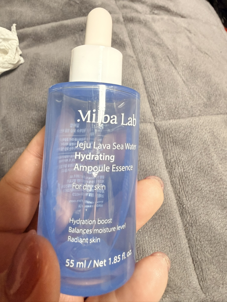밀바랩 (MilbaLab) 제주 용암해수 보습 앰플 에센스 review image