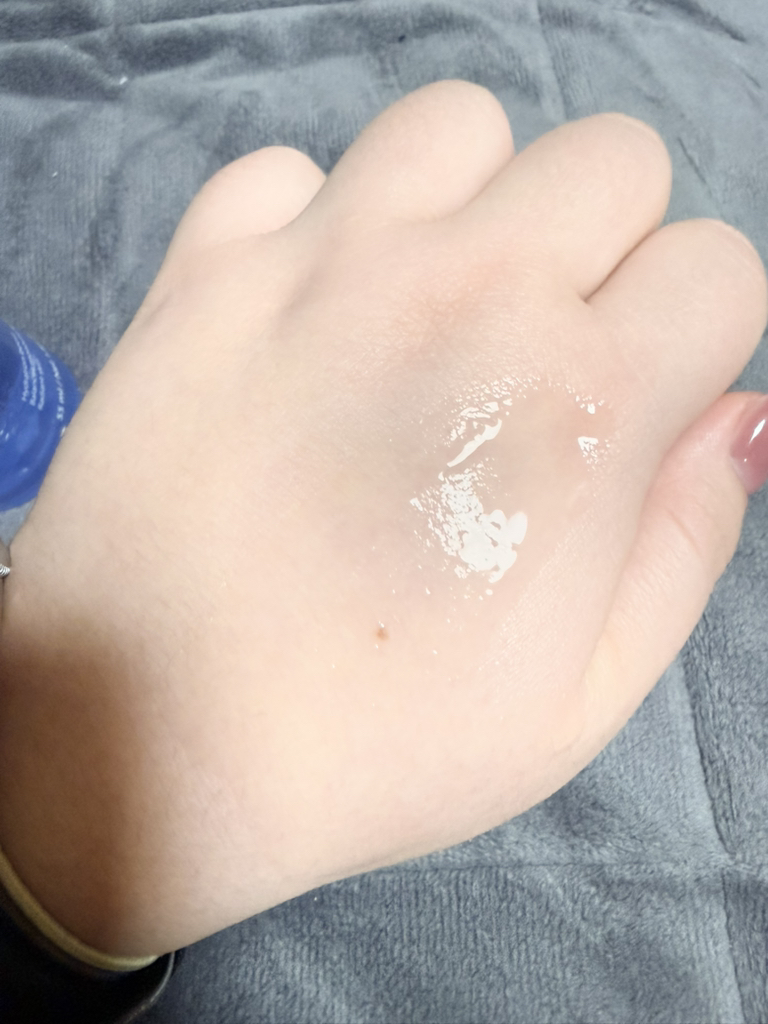 밀바랩 (MilbaLab) 제주 용암해수 보습 앰플 에센스 review image