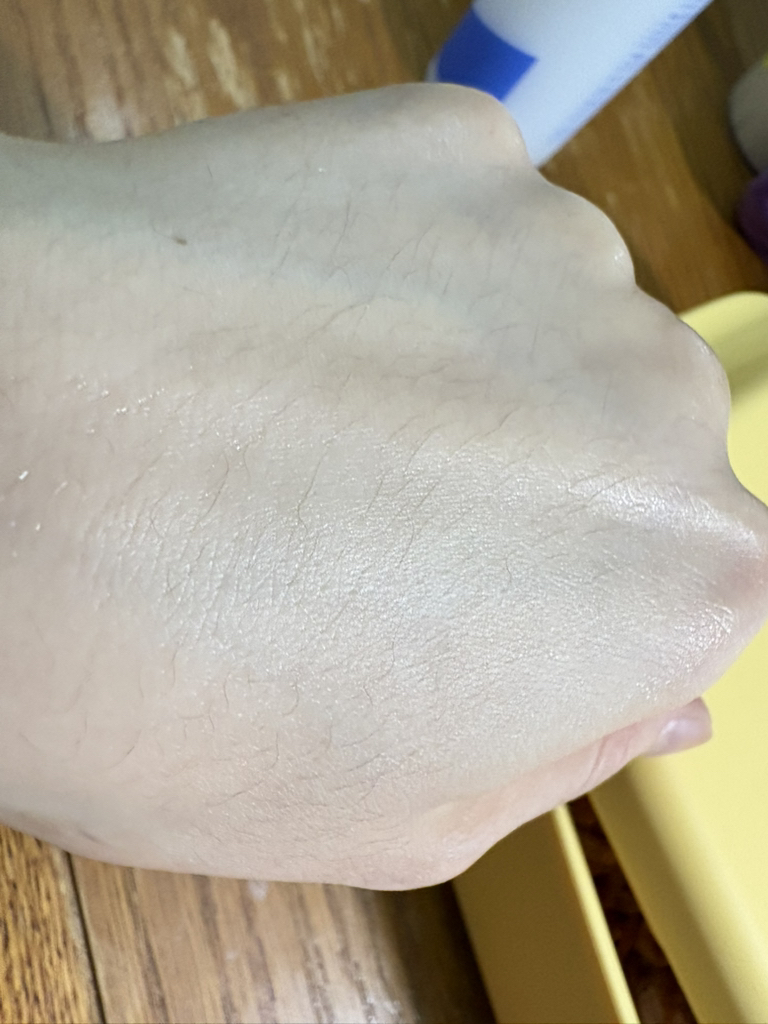 에스트라 (AESTURA) 아토베리어365 하이드로 에센스 review image