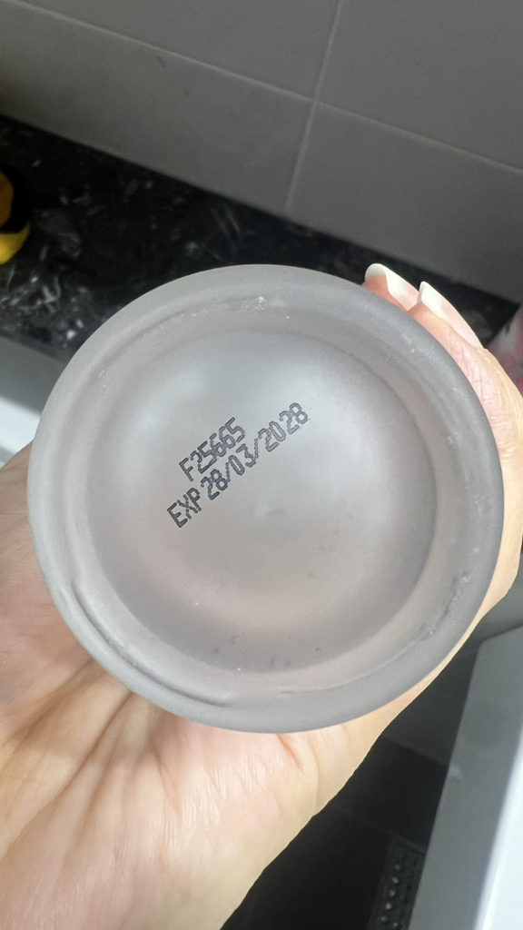 리에종드로렌 (LiaisondeLOREN) 얼티메잇 퍼스트 에센스 review image