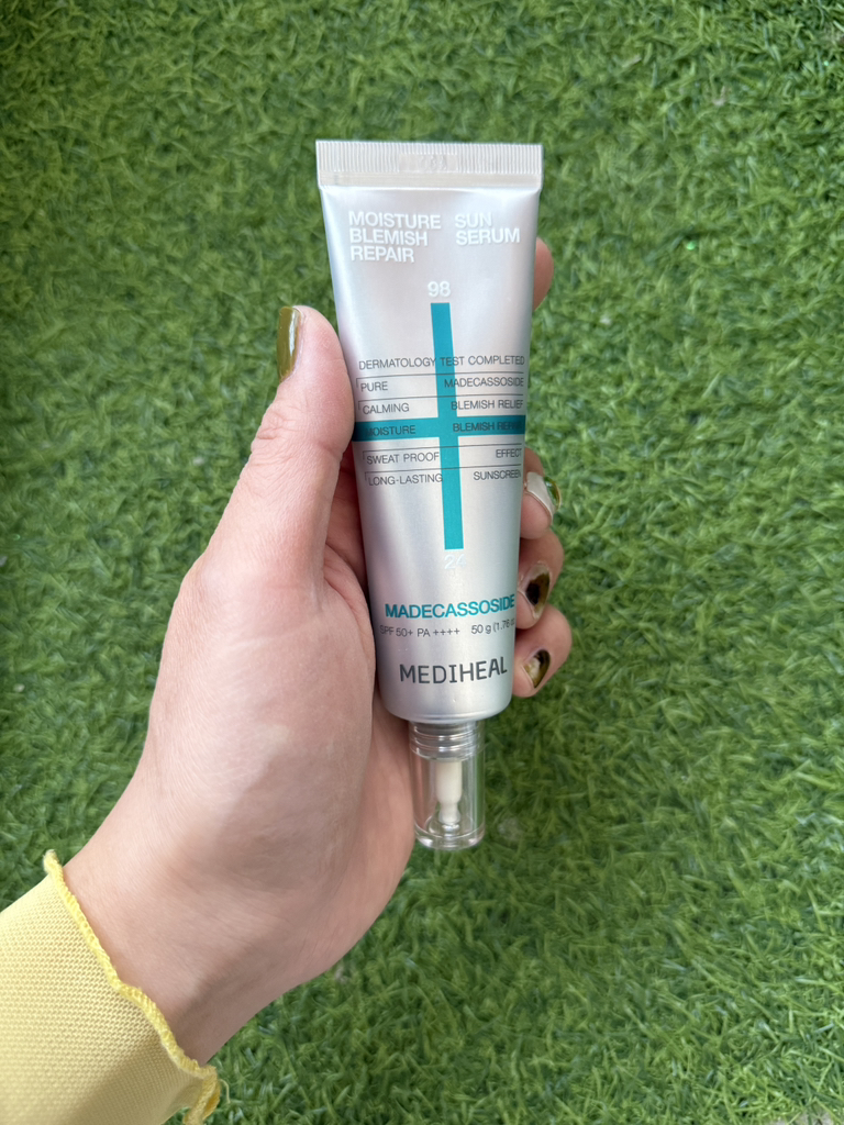 메디힐 (MEDIHEAL) 마데카소사이드 수분 선세럼 흔적 리페어 [SPF50+/PA++++] review image