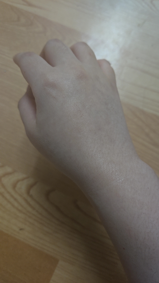 웰라쥬 (WELLAGE) 리얼 히알루로닉 100 토너 review image