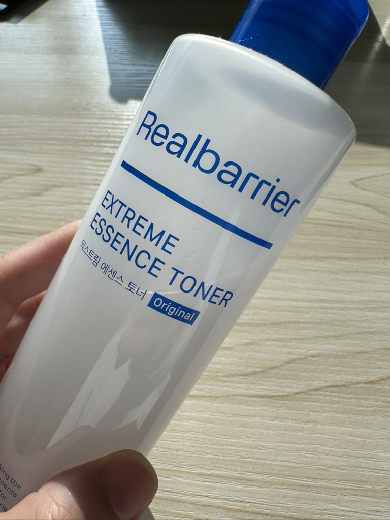 리얼베리어 (RealBarrier) 익스트림 에센스 토너 review image