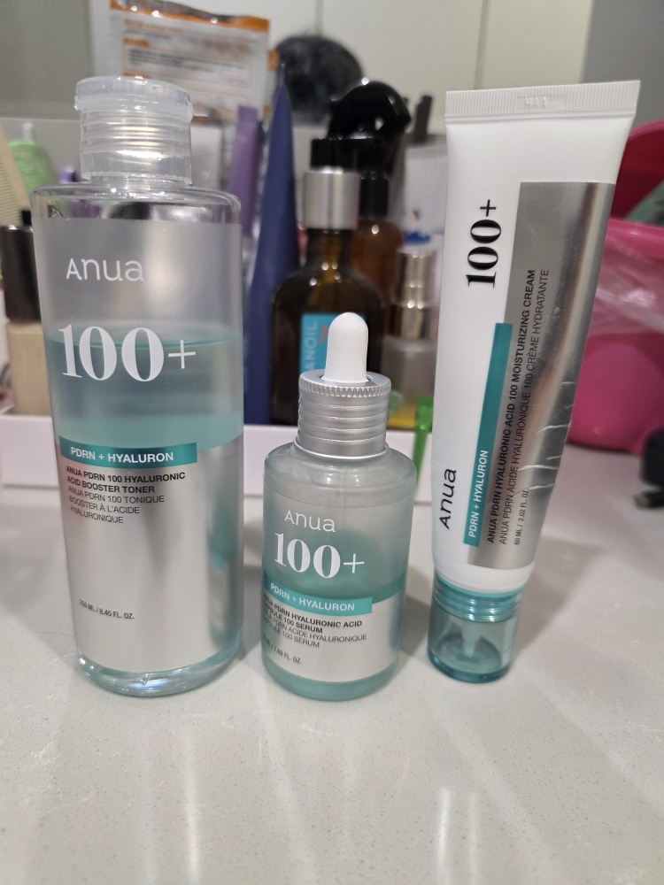 아누아 (Anua) 피디알엔 100 히알루론산 부스터 토너 review image