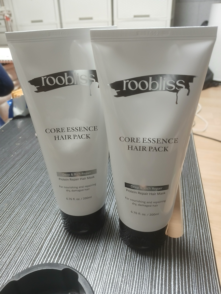 루블리스 (roobliss) 코어 에센스 헤어팩 [화이트] review image