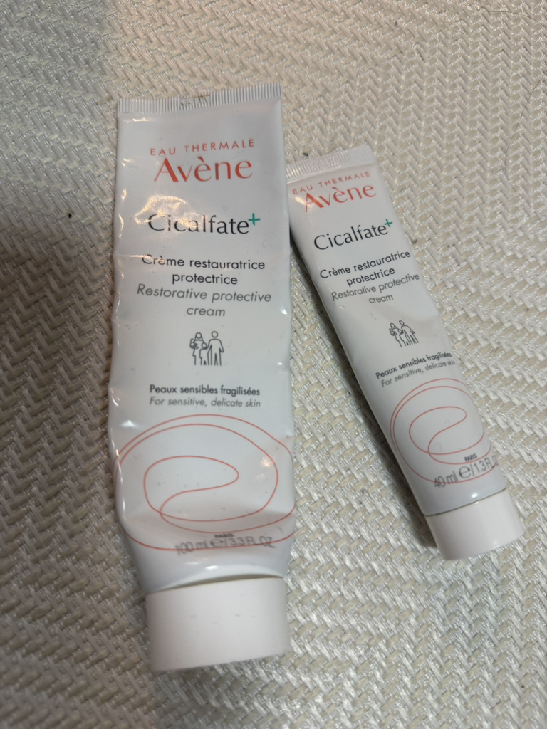 아벤느 (Avène) 시칼파트 플러스 SOS 크림 review image