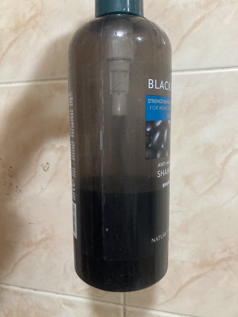 네이처리퍼블릭 (NATUREREPUBLIC) 블랙빈 탈모증상 개선 샴푸 review image