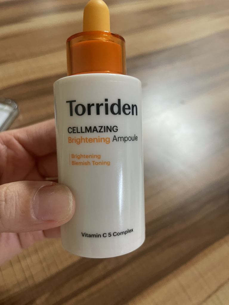 토리든 (Torriden) 셀메이징 비타C 브라이트닝 앰플 review image