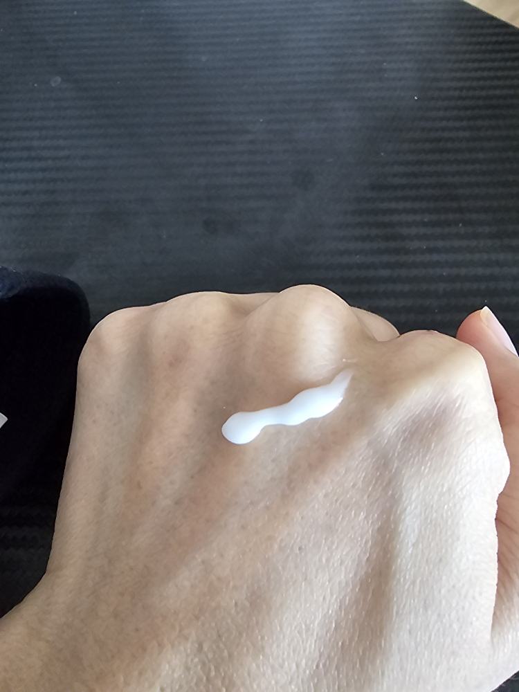 마리엔메이 (MARY&MAY) 트라넥사믹산 글루타티온 아이크림 review image