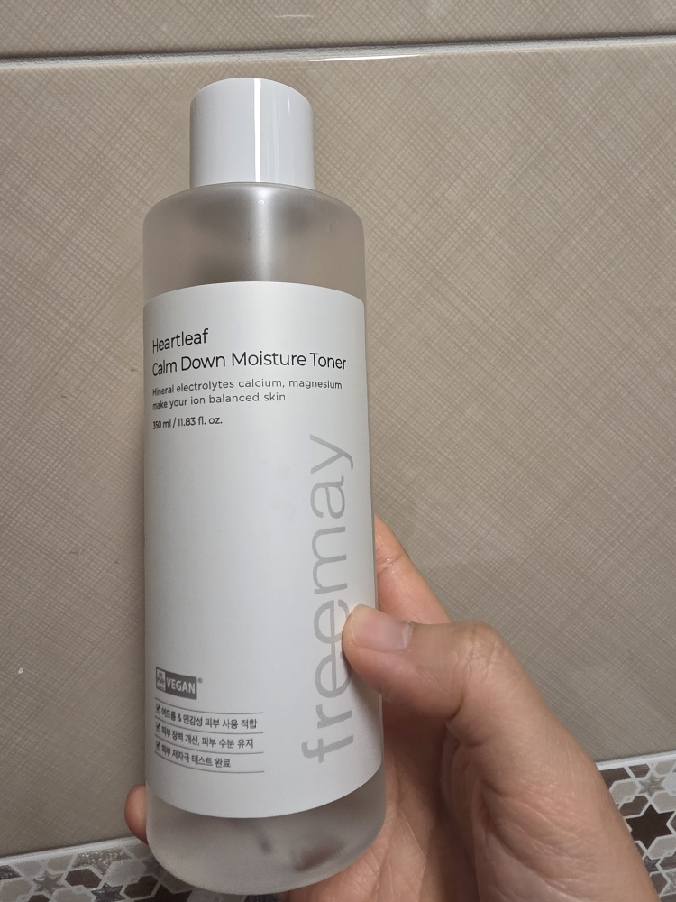 프리메이 (freemay) 어성초 진정해 수분 토너 review image