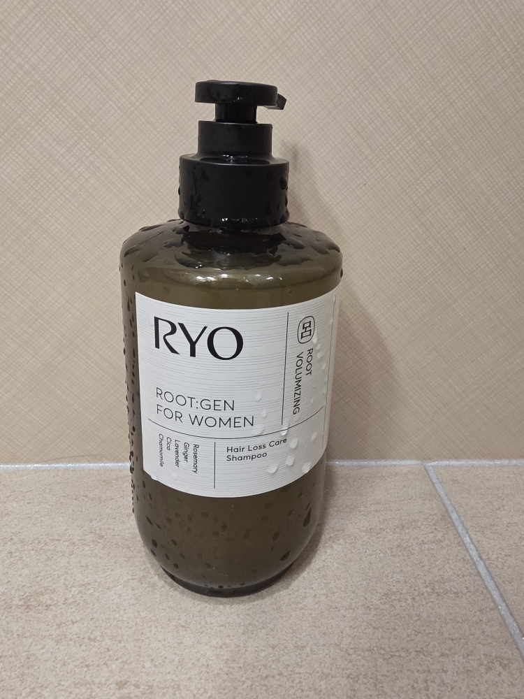 려 (Ryo) 루트젠 여성맞춤볼륨 탈모증상전문케어 샴푸 review image