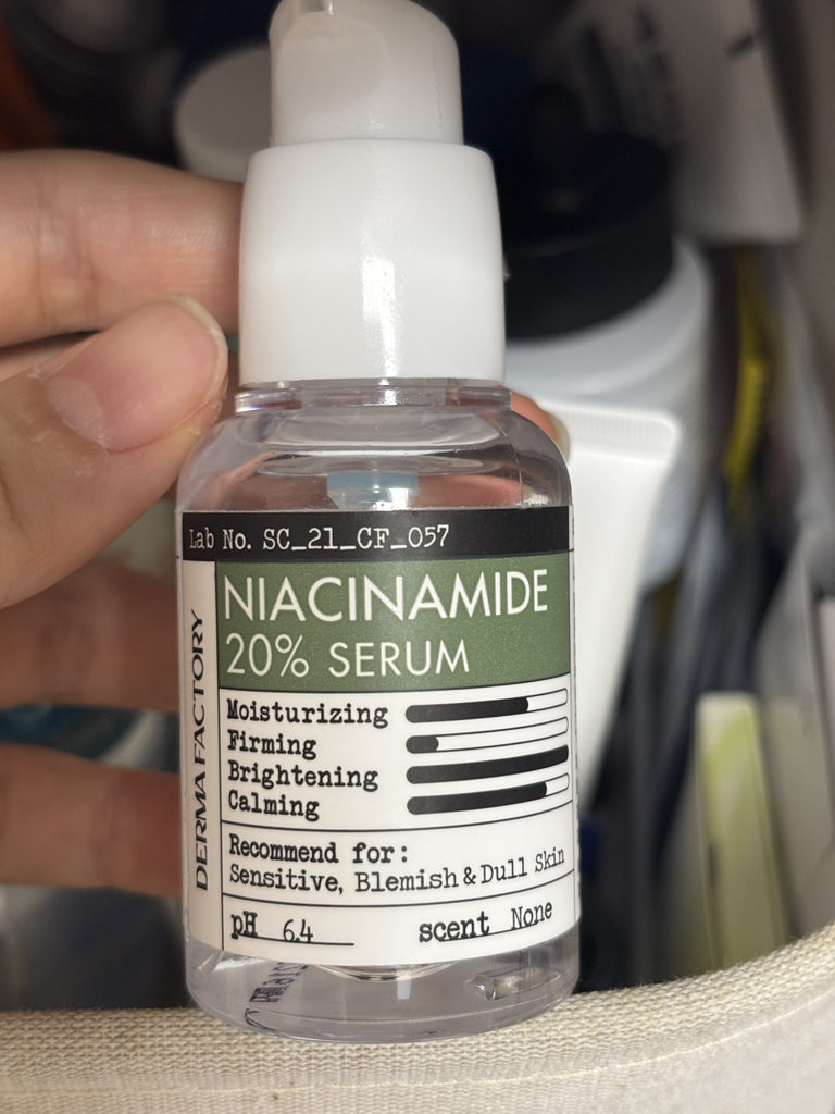 DERMAFACTORY Niacinamida 20% Suero review image