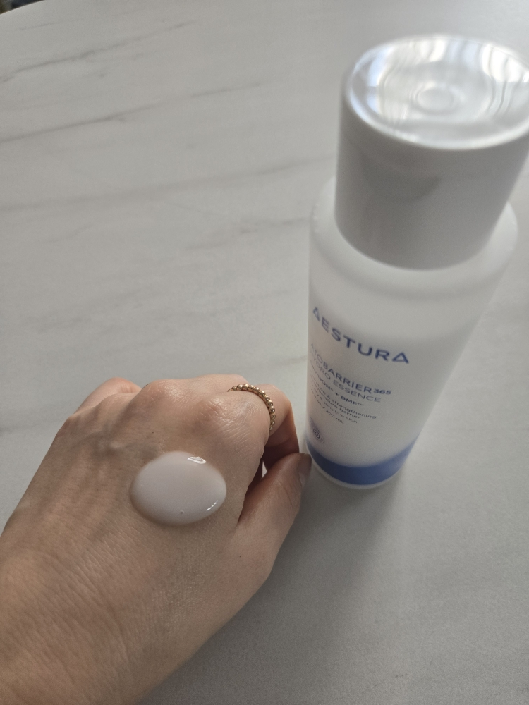 에스트라 (AESTURA) 아토베리어365 하이드로 에센스 review image