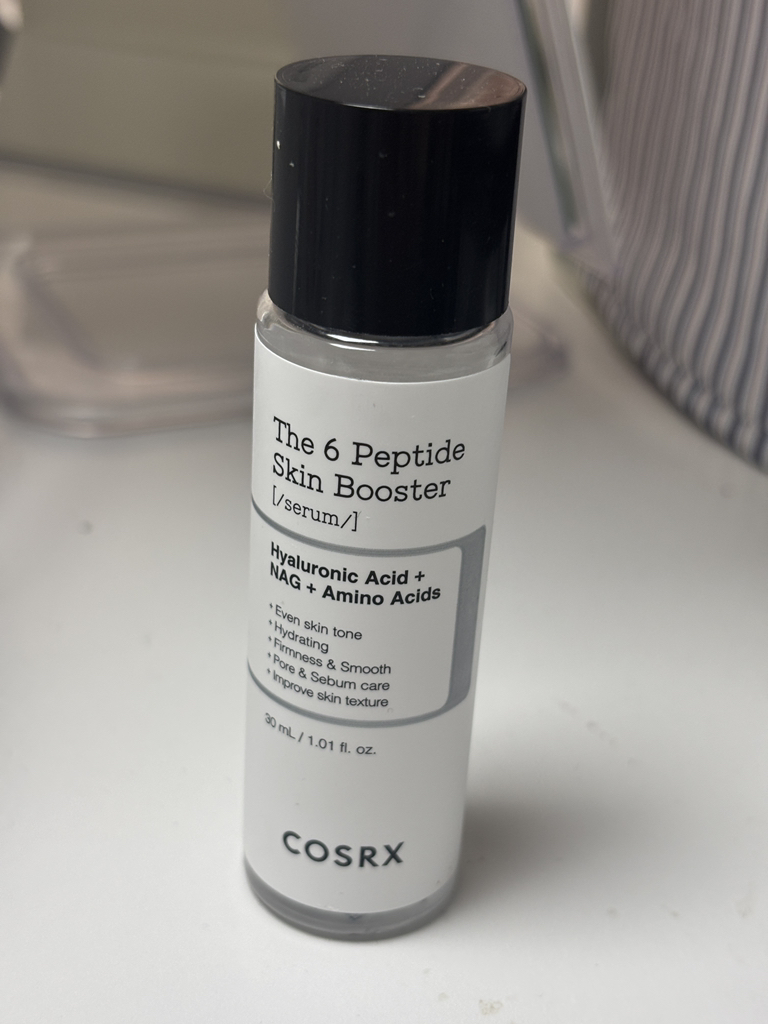 COSRX Suero potenciador de la piel con 6 péptidos review image