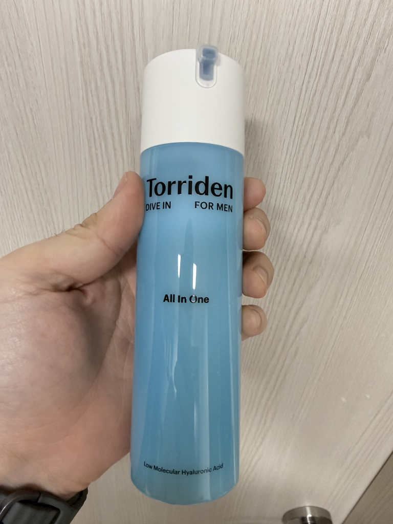 Torriden Dive In For Men Ácido Hialurónico de Bajo Peso Molecular Todo en Uno review image