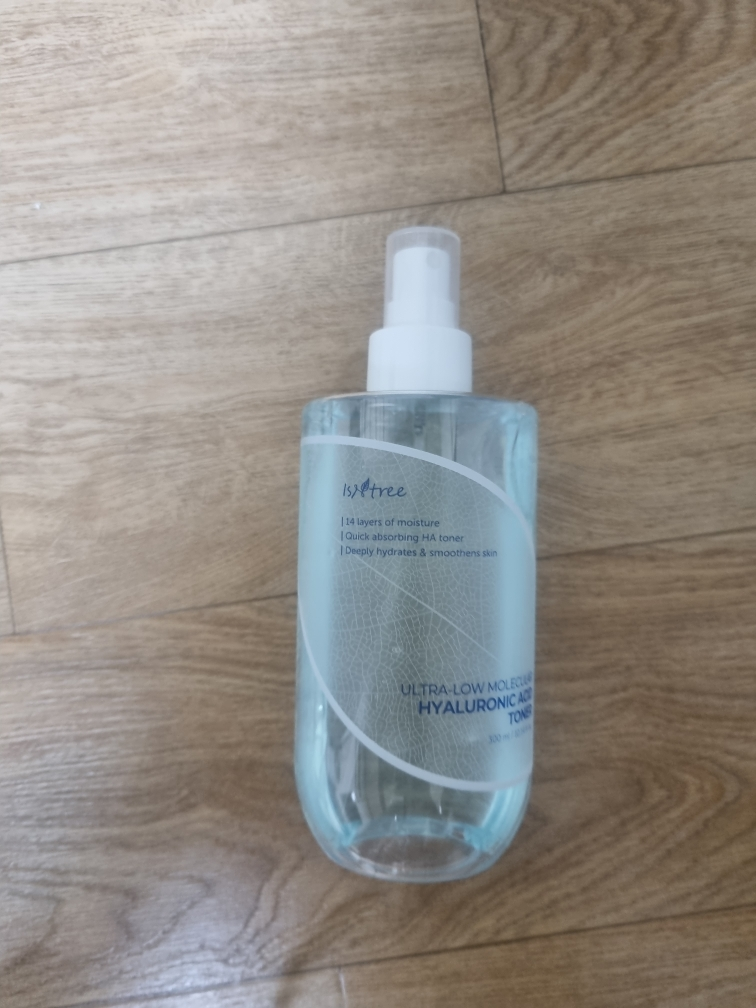 이즈앤트리 (IsNtree) 초저분자 히아루론산 토너 review image