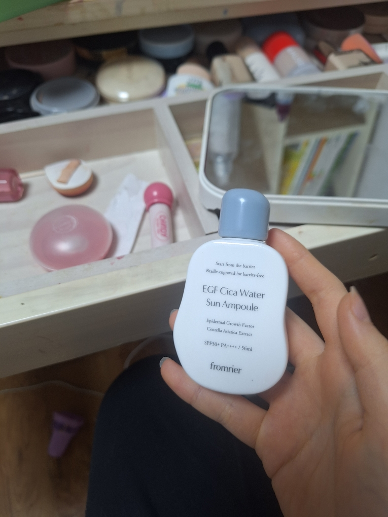 프롬리에 (fromrier) 비건 EGF 시카 워터 선앰플 [SPF50+/PA++++] review image